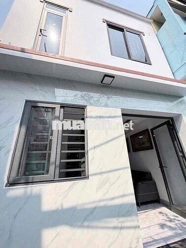 🏡 CHO THUÊ NHÀ TRUNG TÂM – NGAY SAU LƯNG GO!