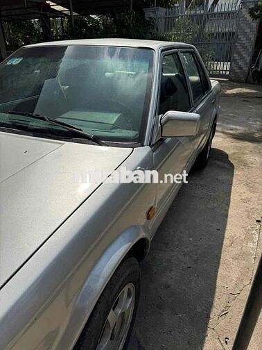 Nissan 1988 Xám 4 chỗ