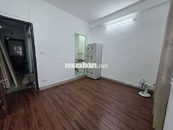 Phòng có ban công nội thất đầy đủ hẻm ôtô sát Quận 1, chợ Thị Nghè 