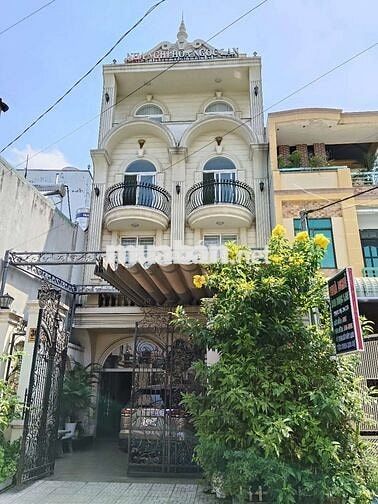 Tuyển nhân viên dọn phòng nhà nghỉ