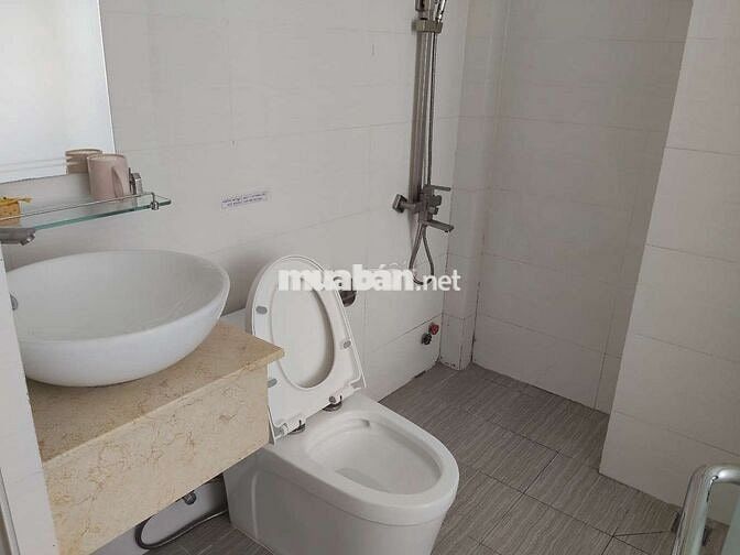 Tuyển nhân viên dọn phòng nhà nghỉ