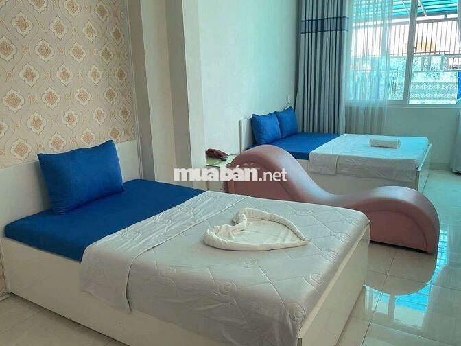 Tuyển nhân viên dọn phòng nhà nghỉ