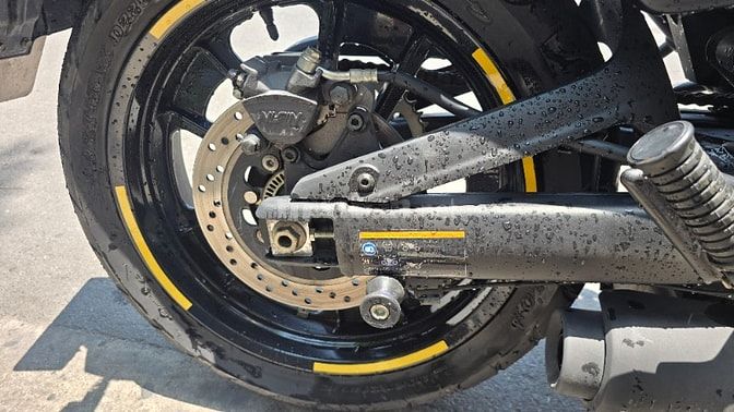 Kawasaki Vulcan S650 ABS - Odo 4003 km