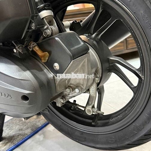 Honda Vario 150 2020 Đỏ trắng BSTP bao hồ sơ