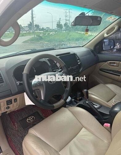 Toyota Fortuner 2016 2.7 4x2 TRD Trắng