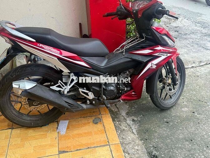 Honda Winner 2018 màu Đỏ