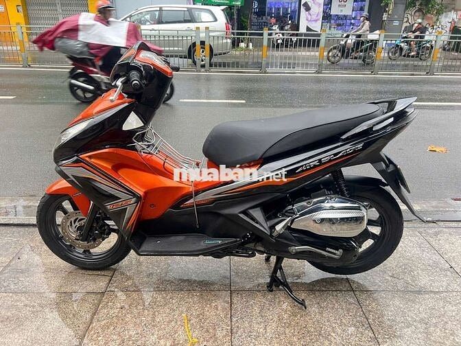 Honda Air Blade FI 2014 Cam đen