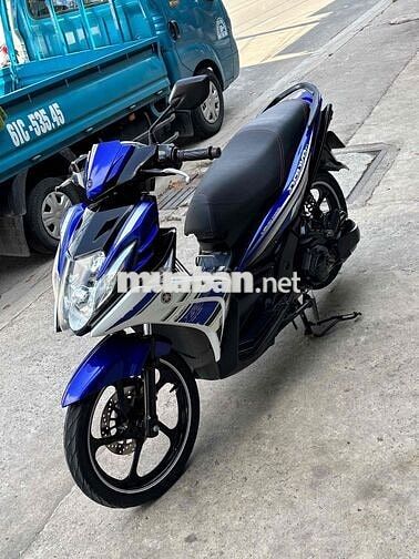 Yamaha Nouvo 5 Xanh trắng đen