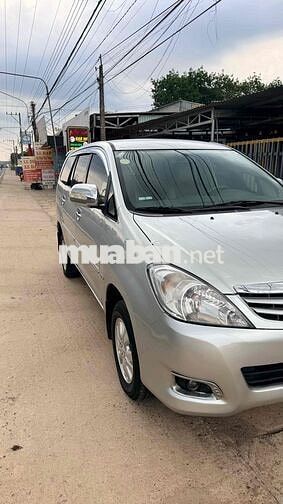 Toyota Innova G 2010 Bạc