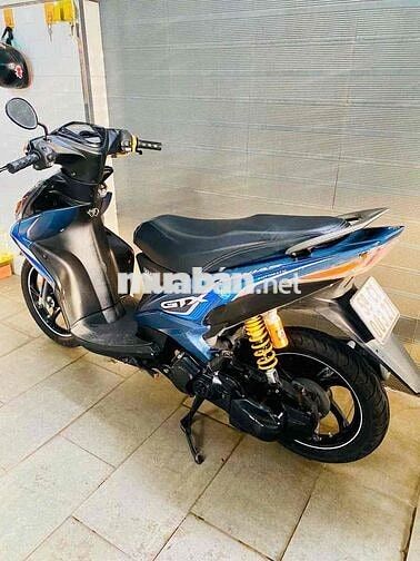 Yamaha Luvias màu Xanh