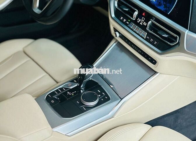 BMW 320i Sportline Plus Model 2021