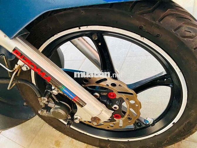 Yamaha Luvias màu Xanh