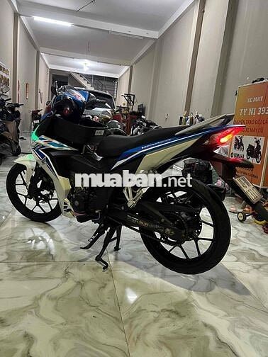 Honda Winner V1 2018 Trắng xanh 52052 km