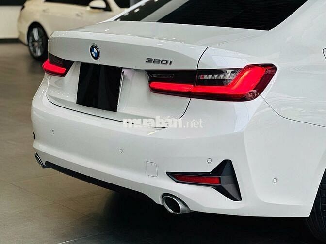 BMW 320i Sportline Plus Model 2021