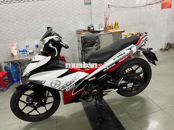 Yamaha Exciter 150i Trắng Đỏ Đen