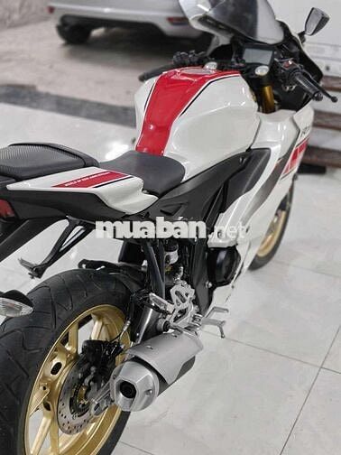 R15M ABS 2022 xe đẹp odo 7k bao ký