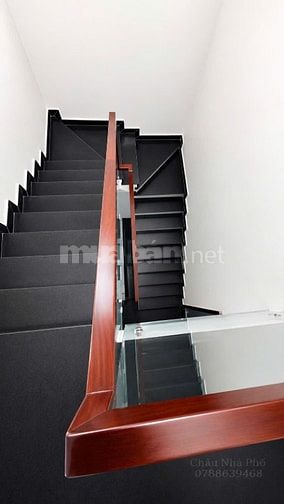 Hẻm xe hơi Bùi Văn Ba Q7, 4.1x16, 1 trệt 2 lầu ST Chỉ 8 Tỷ