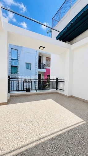 Hẻm xe hơi Bùi Văn Ba Q7, 4.1x16, 1 trệt 2 lầu ST Chỉ 8 Tỷ