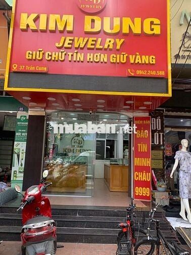 Cho thuê nhà mặt phố Trần Cung