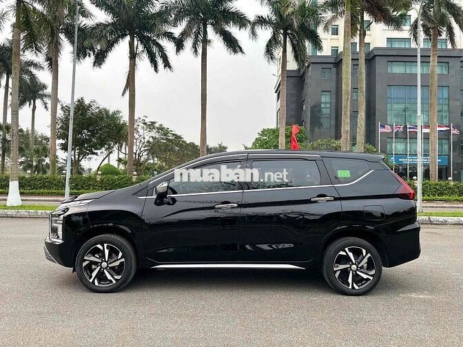 Mitsubishi Xpander Premium 2024 Đen
