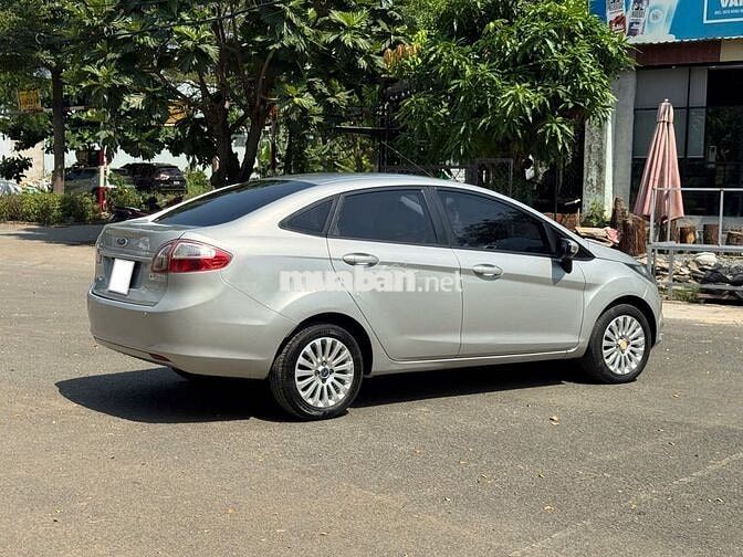 Ford Fiesta 2012 1.6 AT Bạc