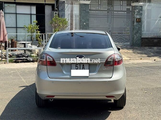 Ford Fiesta 2012 1.6 AT Bạc
