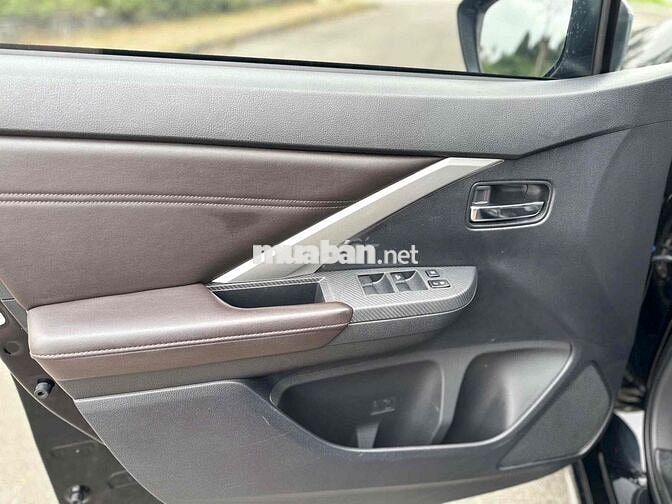 Mitsubishi Xpander Premium 2024 Đen