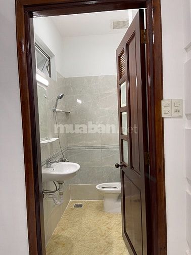 BÁN NHÀ GẦN ĐƯỜNG TAM ĐA - GIÁ 9.3 TỶ