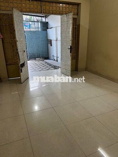 Cho thuê nhà mặt tiền Đường Số 8 Trường Thọ, Thủ Đức -  có sân oto