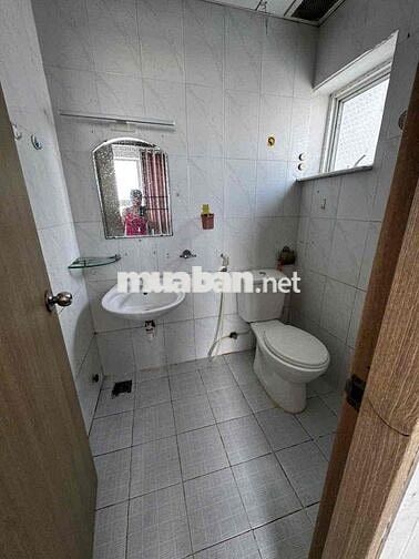 chính chủ cần tiền bán gấp cc 2pn