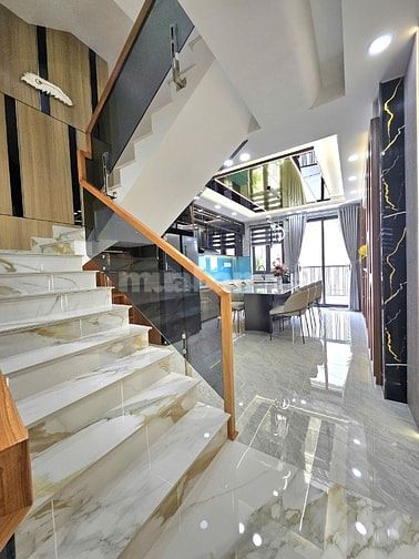 Nhà 5 tầng full nội thất - hẻm xe hơi Tân Thới Nhất 05, Quận 12, 4x13m