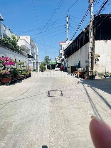 NHÀ PHỐ TRUNG MỸ TÂY – SÁT QL1A | NGAY CV PHẦN MỀM QUANG TRUNG - CÓ TH