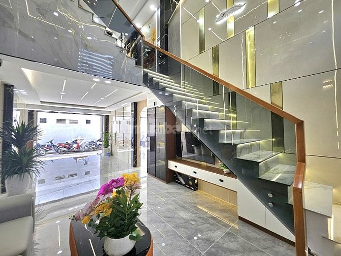 Nhà 5 tầng full nội thất - hẻm xe hơi Tân Thới Nhất 05, Quận 12, 4x13m