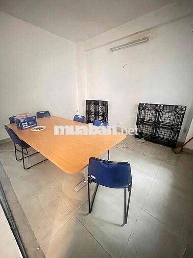 Nhà MTKD Phú Thọ Hoà.DT: 7 X 30m Trệt 3Lầu ST.10PN 9WC