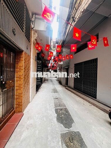 NHÀ HIẾM CỰ LỘC – BƯỚC CHÂN RA ROYAL CITY – NGÕ THÔNG, 1 NHÀ RA Ô TÔ