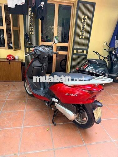 Honda Lead màu Đỏ