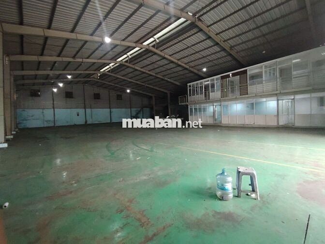 Cho thuê kho xưởng 1100m2 Mặt tiền QL1A vcontainer24/24 tại quận 12