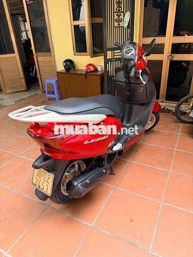 Honda Lead màu Đỏ