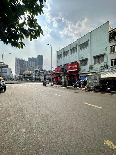 31 Tỷ - Bán gấp Toà nhà MT đường Nguyễn Công Trứ - Quận 1, KC 9 Tầng 