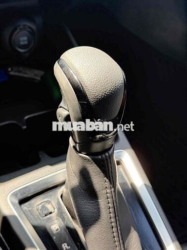 Suzuki Swift 2023 Đỏ