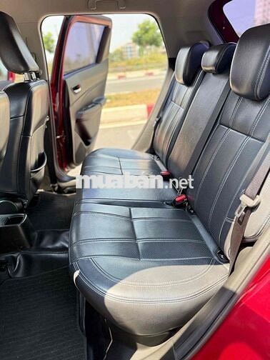 Suzuki Swift 2023 Đỏ