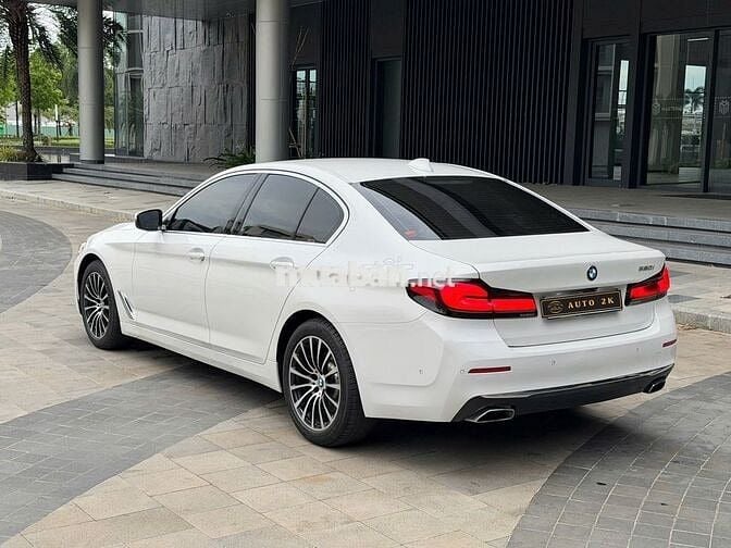 BMW 520i Luxury Line sx 2021 giá siêu tốt 1tỷ169tr