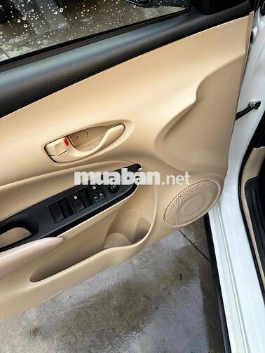 Toyota Vios Trắng Số sàn zin hết cả xe bao check