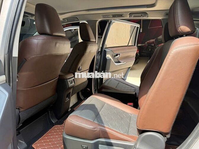 Innova Cross Hybrid 2024, Giá còn TL, có Bank