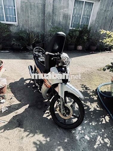 Yamaha Sirius Bạc, Cam, Đen