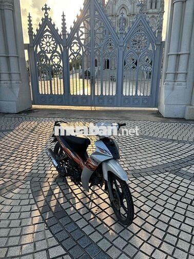 Yamaha Sirius Bạc, Cam, Đen