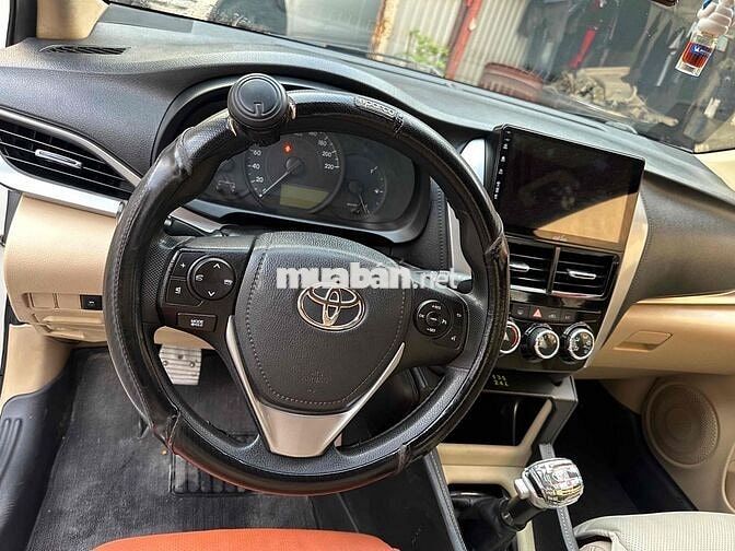 Toyota Vios Trắng Số sàn zin hết cả xe bao check