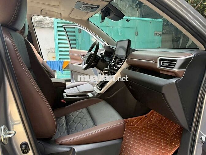 Innova Cross Hybrid 2024, Giá còn TL, có Bank