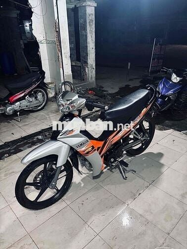 Yamaha Sirius Bạc, Cam, Đen