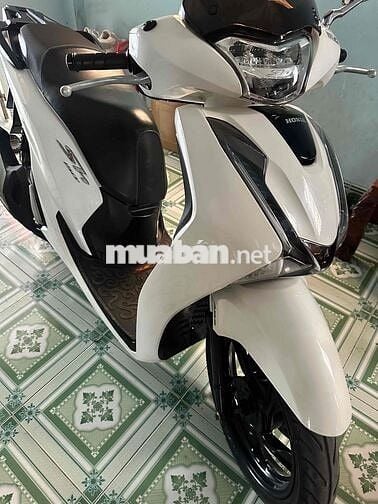 Honda SH 125i Trắng